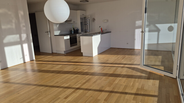 Zentral gelegene 2-Zimmer Dachgeschosswohnung mit großer Terrasse in Götzis - direkt am Garnmarkt