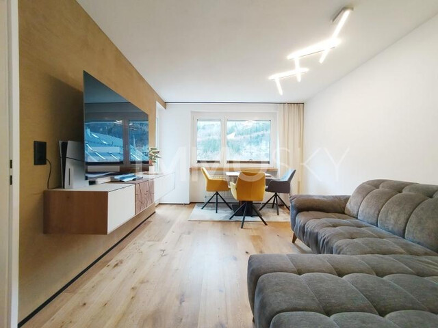 Obere Wohnung mit herrlichem Ausblick