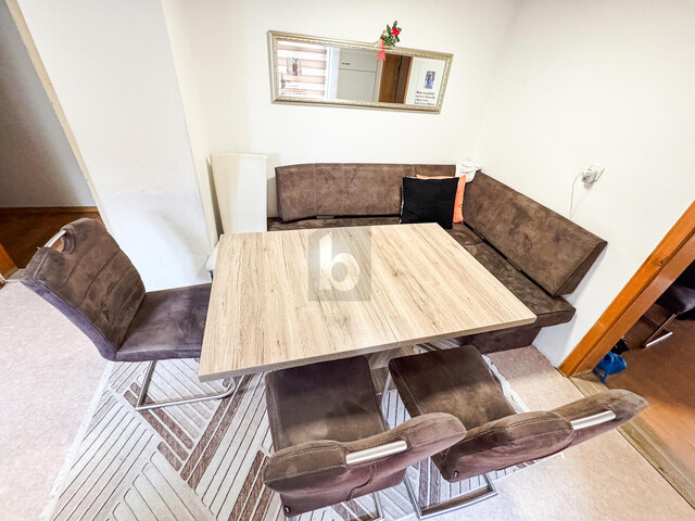 GROßES MEHRFAMILIENHAUS ALS RENDITEOBJEKT IN GUTER LAGE ZUM TOP PREIS