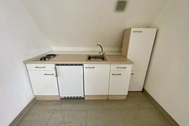 "ohne Provision" geräumige 1 Zimmer Wohnung in zentraler Lage