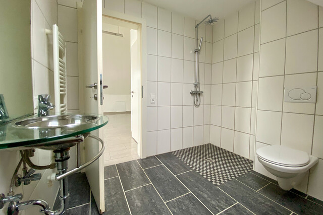 "ohne Provision" geräumige 1 Zimmer Wohnung in zentraler Lage