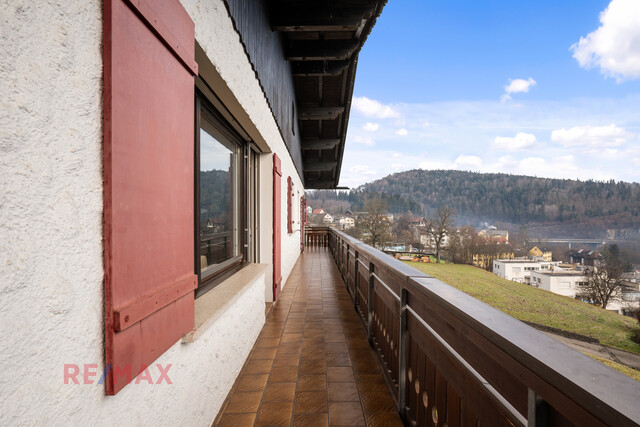 Haus im Landhausstil in ruhiger Lage mit Alpenblick