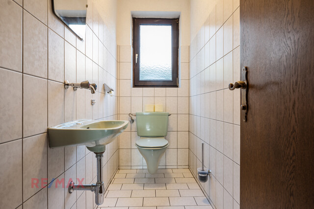 Haus im Landhausstil in ruhiger Lage mit Alpenblick