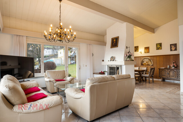 Haus im Landhausstil in ruhiger Lage mit Alpenblick