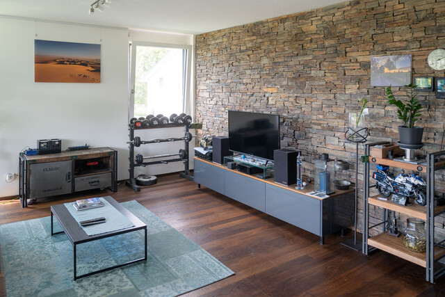 Tolle 3 Zimmer Wohnung mit Wohlfühlterrasse!