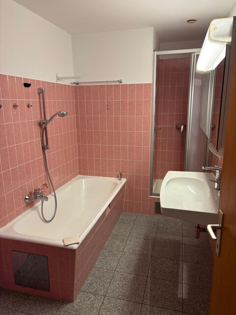 Helle 3 Zimmerwohnung in Seenähe