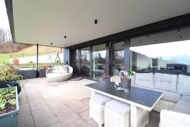 Götzis-Berg: Wohnen wo andere Urlaub machen - mit großer Terrasse und atemberaubendem Ausblick!