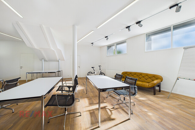 Raum für Visionen: Wohnen oder Büro möglich