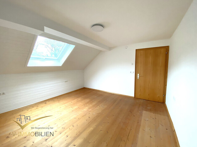 Inspirierende 3 Zimmer Dachgeschosswohnung mit 97 m² Wohnfläche zum Wohlfühlen