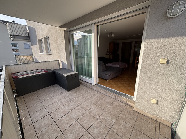 ohne Provision -  helle, geräumige 2,5 Zimmer Terrassenwohnung