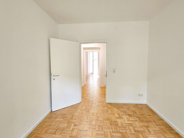 Renovierte Altbauwohnung mit Veranda in Seenähe