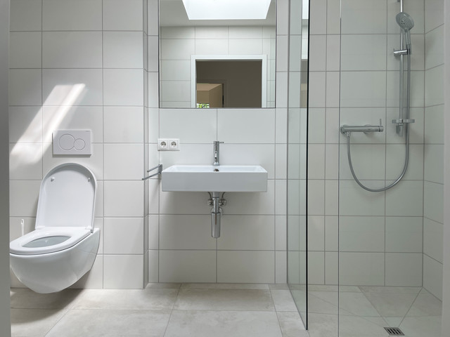 Exklusive 2-Zimmer-Dachgeschosswohnung mit sonniger Terrasse