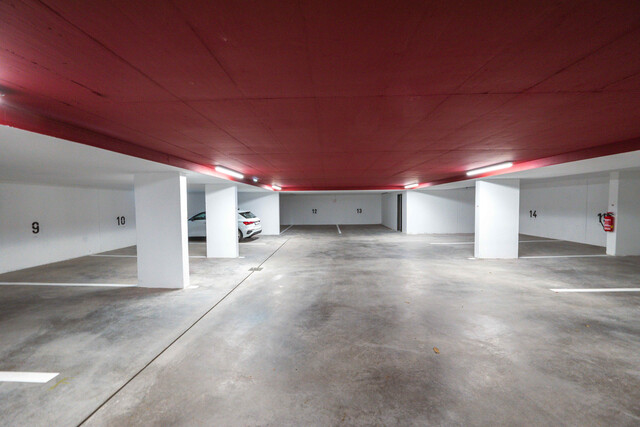 Moderne, hochwertige 4-Zimmer-Gartenwohnung in zentraler Lage