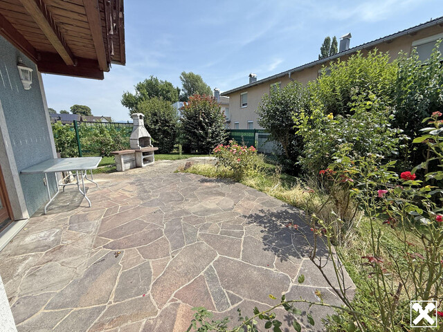 Höchst: Familienfreundliches Einfamilienhaus