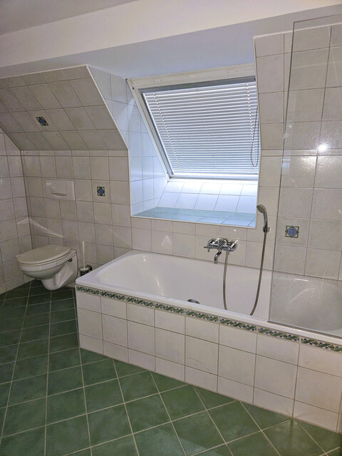 Koblach - Sanierte 4-Zimmer Dachgeschoß-Wohnung, Provisionsfrei