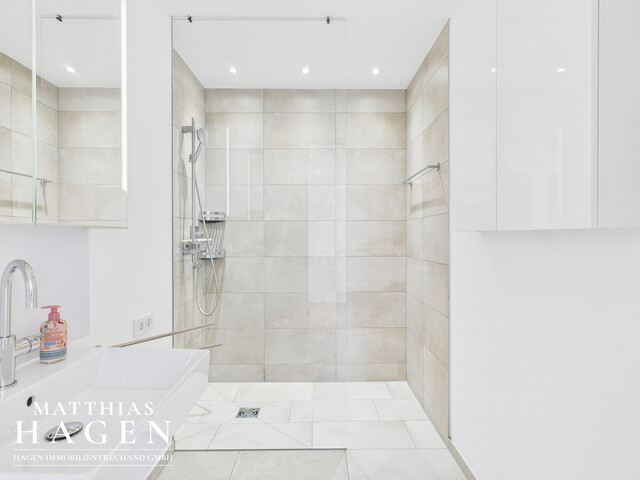 Wohnen nahe dem Bodensee: Moderne 3-Zimmer-Gartenwohnung mit Terrasse