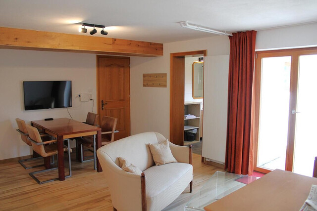 3-Zimmer-Wohnung mit großer Terrasse (Top 5)
Hauptwohnsitz