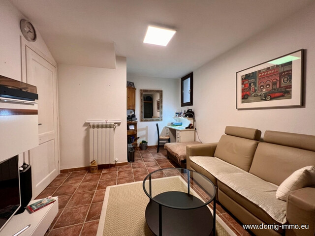 Mediterranes Anwesen mit Weinberg, Olivenhain & Meerblick – Badesi, Sardinien