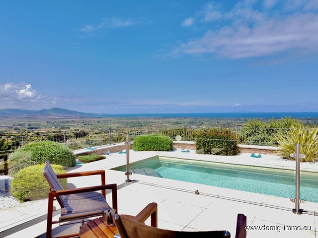 Mediterranes Anwesen mit Weinberg, Olivenhain & Meerblick – Badesi, Sardinien