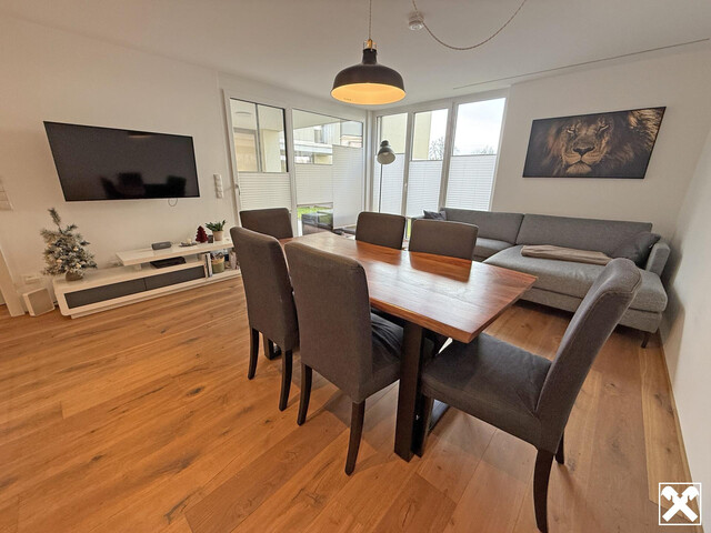 Moderne 3-Zimmerwohnung mit Garten