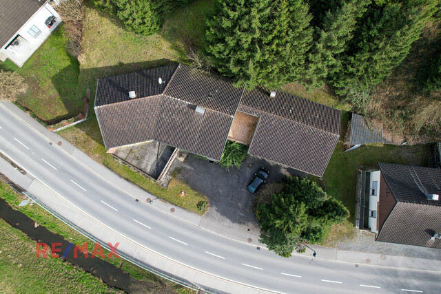 Ein Zuhause mit Charakter: 
1.234 m² Grund und nur ein Steinwurf von der Schweiz entfernt