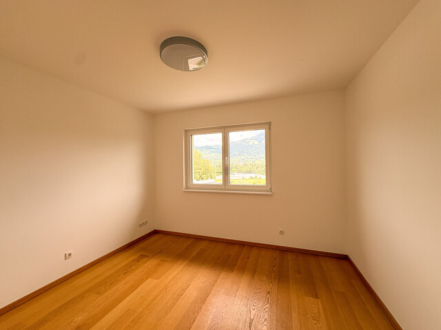 Tolles Einfamilienhaus in Hanglage mit Keller und Garage