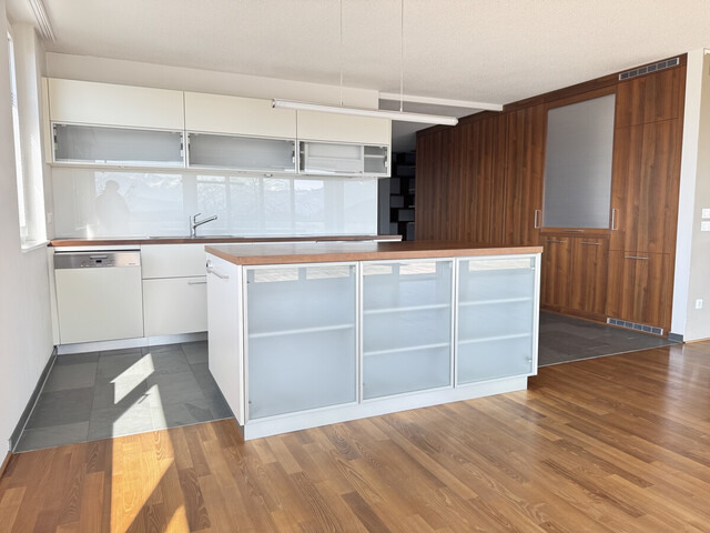 Ein Zuhause zum Ankommen - Exklusiver 4 Zimmerwohntraum mit Panoramablick in Ruhelage