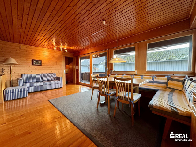 Ferienhaus am Bodensee - Wohnen direkt am Wasser mit Bootsgarage