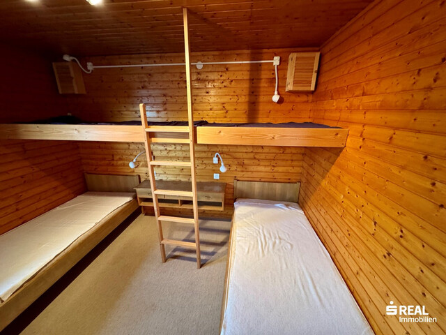 Ferienhaus am Bodensee - Wohnen direkt am Wasser mit Bootsgarage