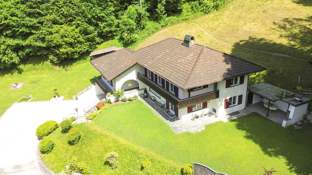 Exklusives Einfamilienhaus mit Doppelgarage in Schwarzach