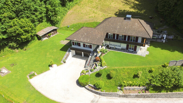 Exklusives Einfamilienhaus mit Doppelgarage in Schwarzach
