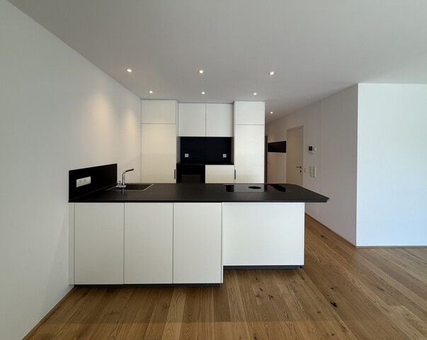 Neuwertige 4-Zimmerwohnung