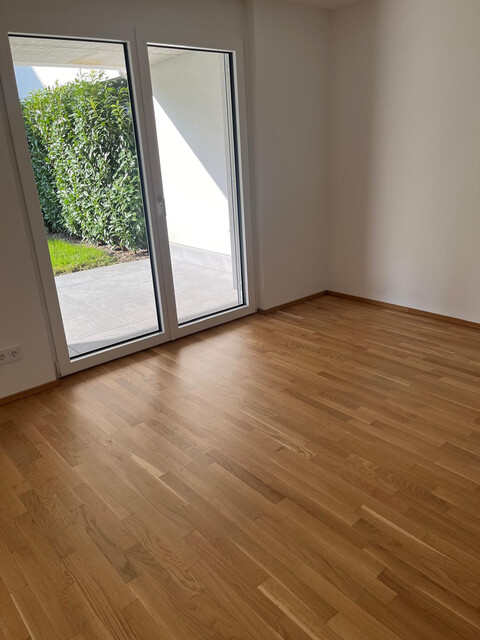 4 Zimmer Wohnung mit großem privaten Garten (Innenhof) 