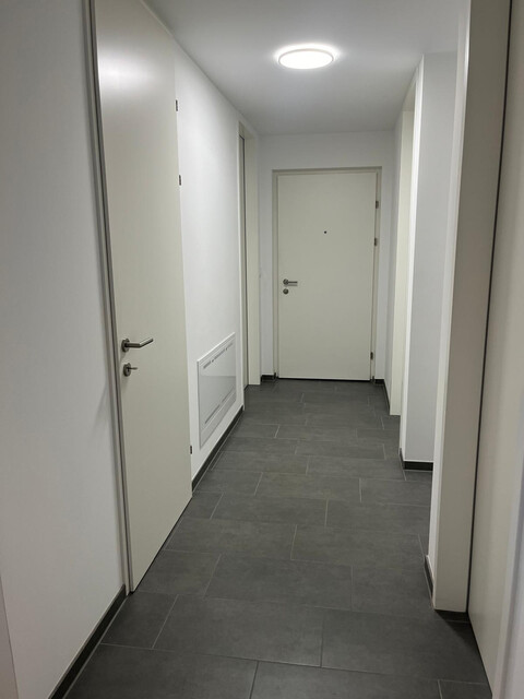 4 Zimmer Wohnung mit großem privaten Garten (Innenhof) 