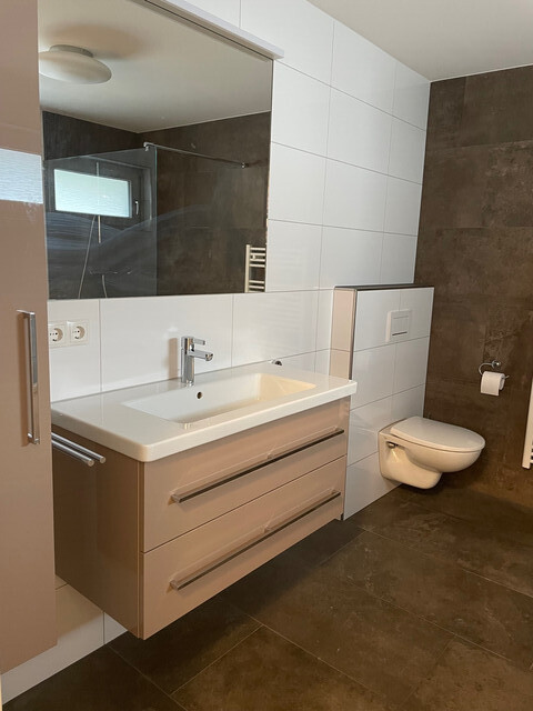 Großzügige 3- Zimmerwohnung in Meiningen zu vermieten!