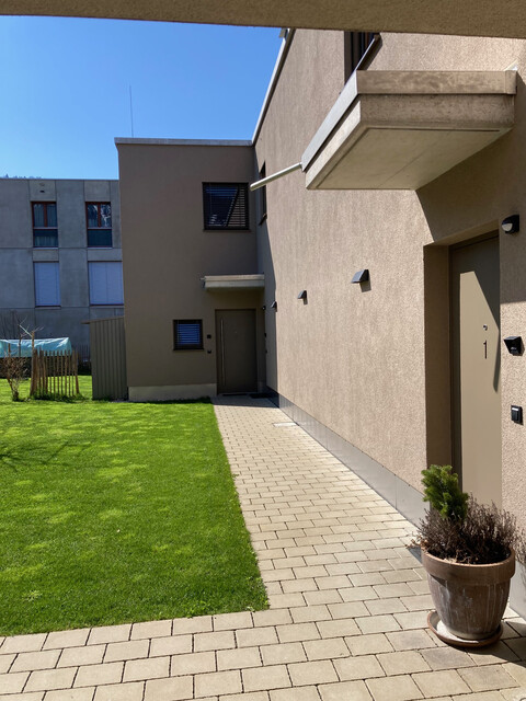 Exklusive, neuwertige "Reihenhaus"-Wohnung in Nenzing!