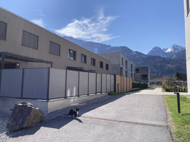 Exklusive, neuwertige "Reihenhaus"-Wohnung in Nenzing!