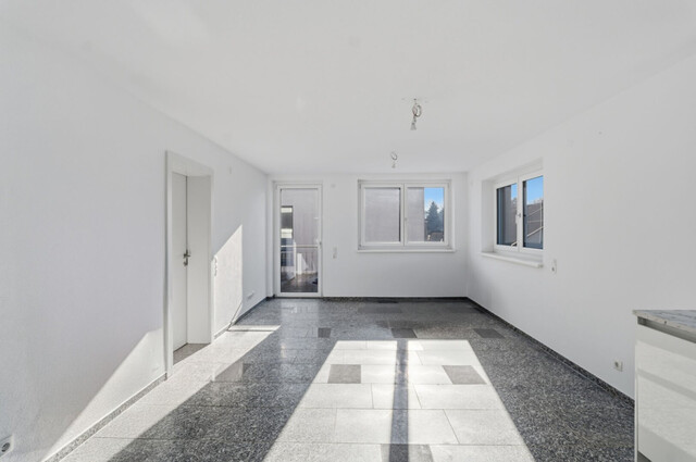 Koblach: Moderne 3-Zimmer-Maisonettwohnung mit riesiger Dachgeschoss-Terrasse!