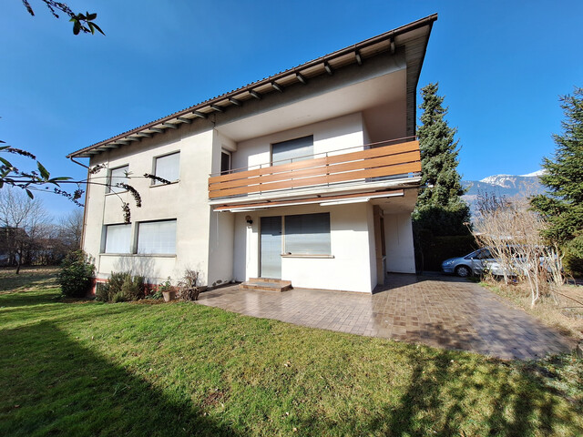 Großes Grundstück mit Altbestand in sonniger und ruhiger Lage von Nenzing!