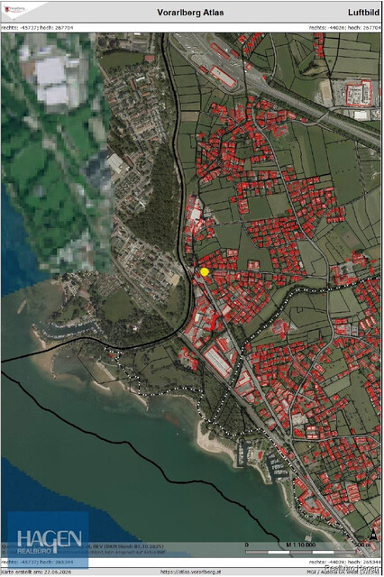 Direkt an der Grenze zu Deutschland – Grundstücke mit Altbestand in Toplage
