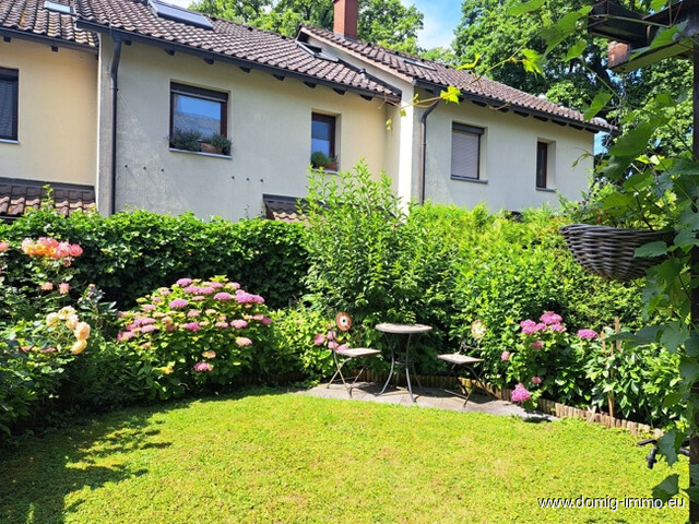 NEUER PREIS: Reihenhaus in Bregenz mit Garten, Keller und Tiefgaragenplatz