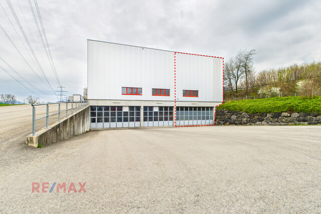 Lagerhalle in bester Lage mit direkter Anbindung an die A14