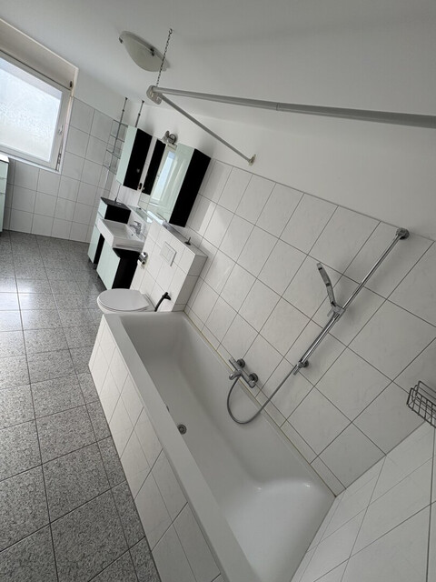 Große 2-Zimmerwohnung mit Balkon