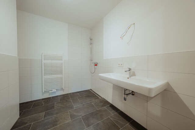 4-Zimmer Gartenwohnung in sanfter Hanglage