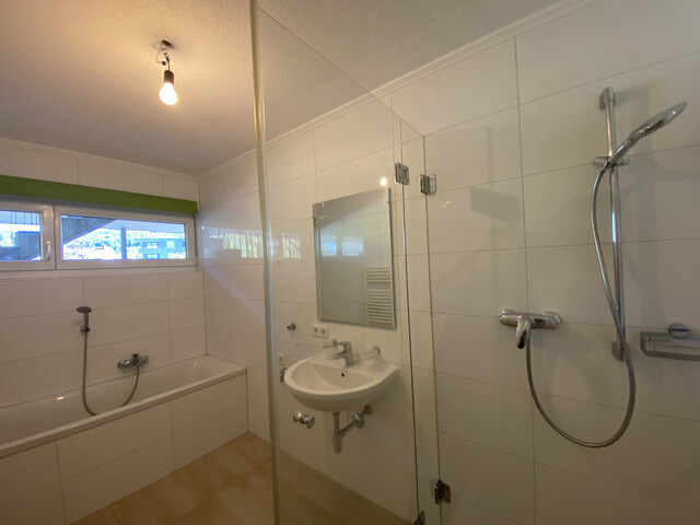 "ohne Provision" moderne, helle 2 Zimmer Wohnung mit großer Terrasse