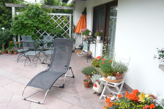 Großzügiges Wohnen mit traumhaftem Garten in ruhiger Bestlage nahe der Stadt