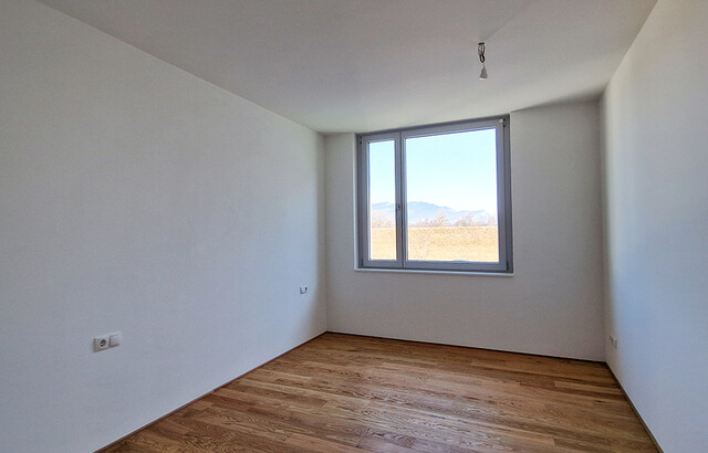 Bezugsbereit: Wohnen fast am See - 3-Zimmer Wohnung mit Terrasse (Top A06)