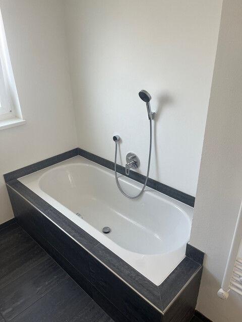 Privatverkauf - Exklusives 4-Zimmer-Penthouse mit großer Sonnenterrasse in ruhiger Bestlage