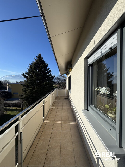 Gepflegtes Zweifamilienhaus in unschlagbarer Lage!