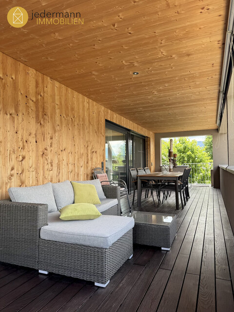 MEININGEN: Modern, gemütlich, neuwertig. Haus in Grenznähe!